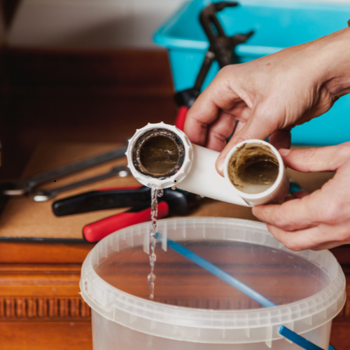 Jak odstranit zápach z odpadu v kuchyni nebo koupelně 2